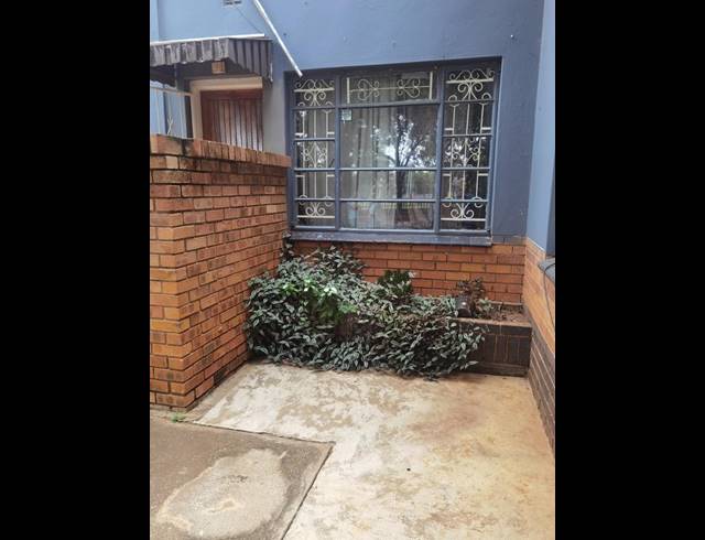 6 BEDROOM PROPERTY TO RENT IN MOKOPANE CENTRAL